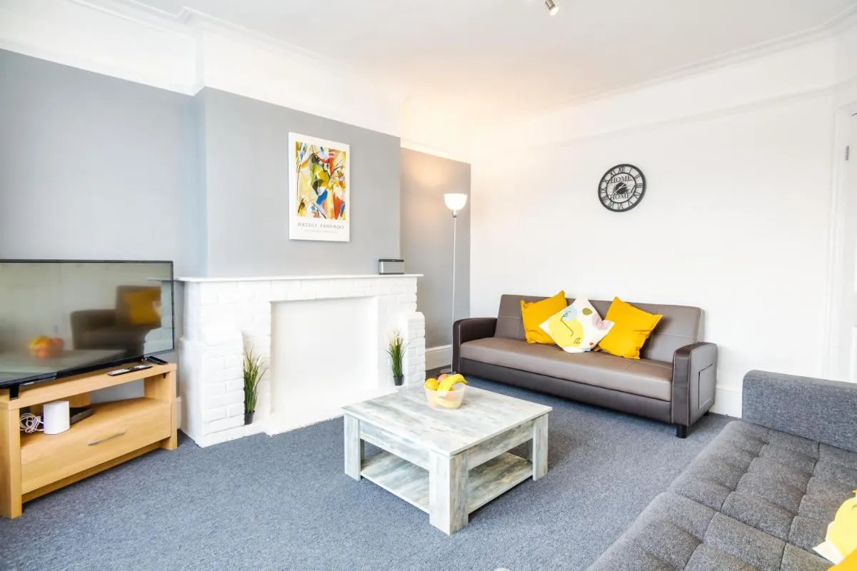 Image 5 of Amazing 2 bed London apartment