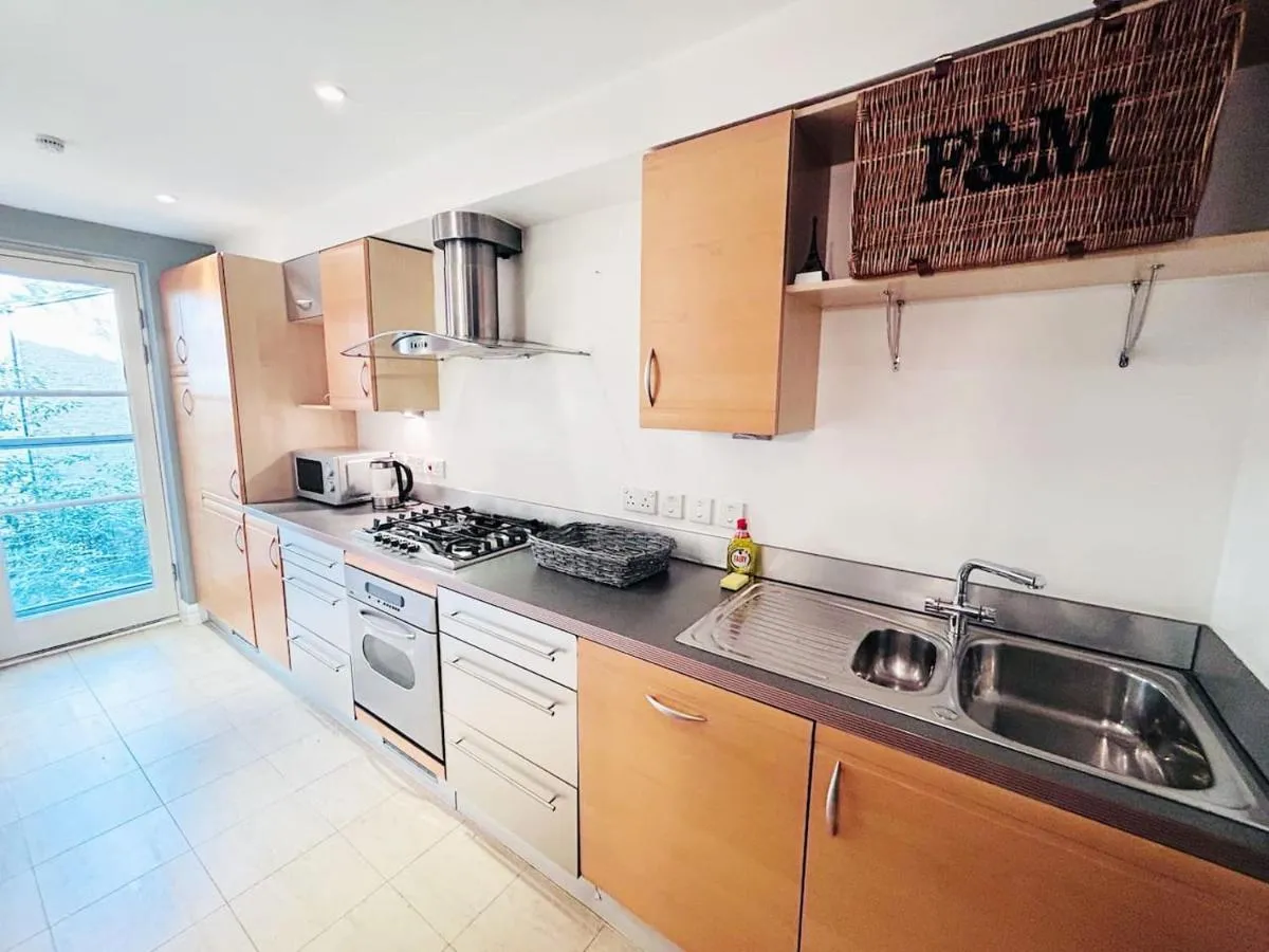 Image 3 of Amazing flat near South Kensington – 2 to 3 bedrooms
