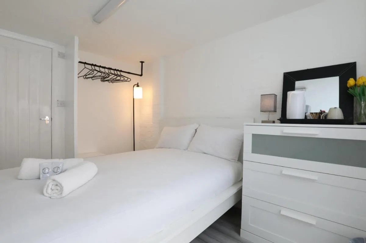 Image 5 of Anchor Guest House