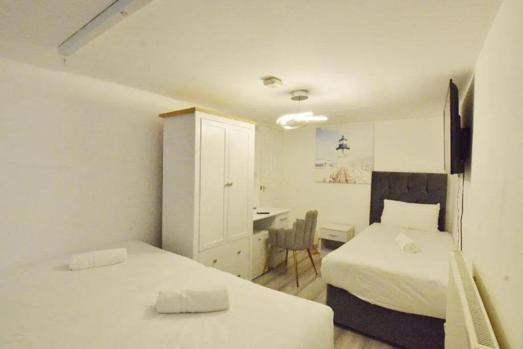 Image 3 of Anchor Guest House