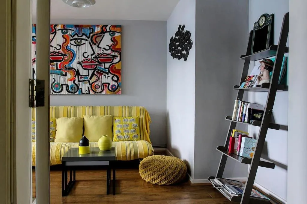 Image 5 of Angel, bright & colorful flat