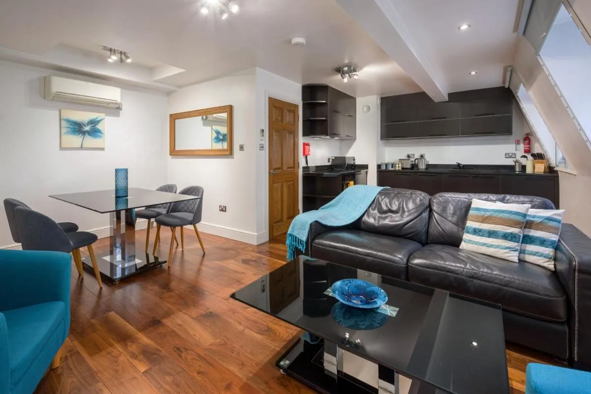 Image 4 of Apartment 4, 48 Bishopsgate by City Living London