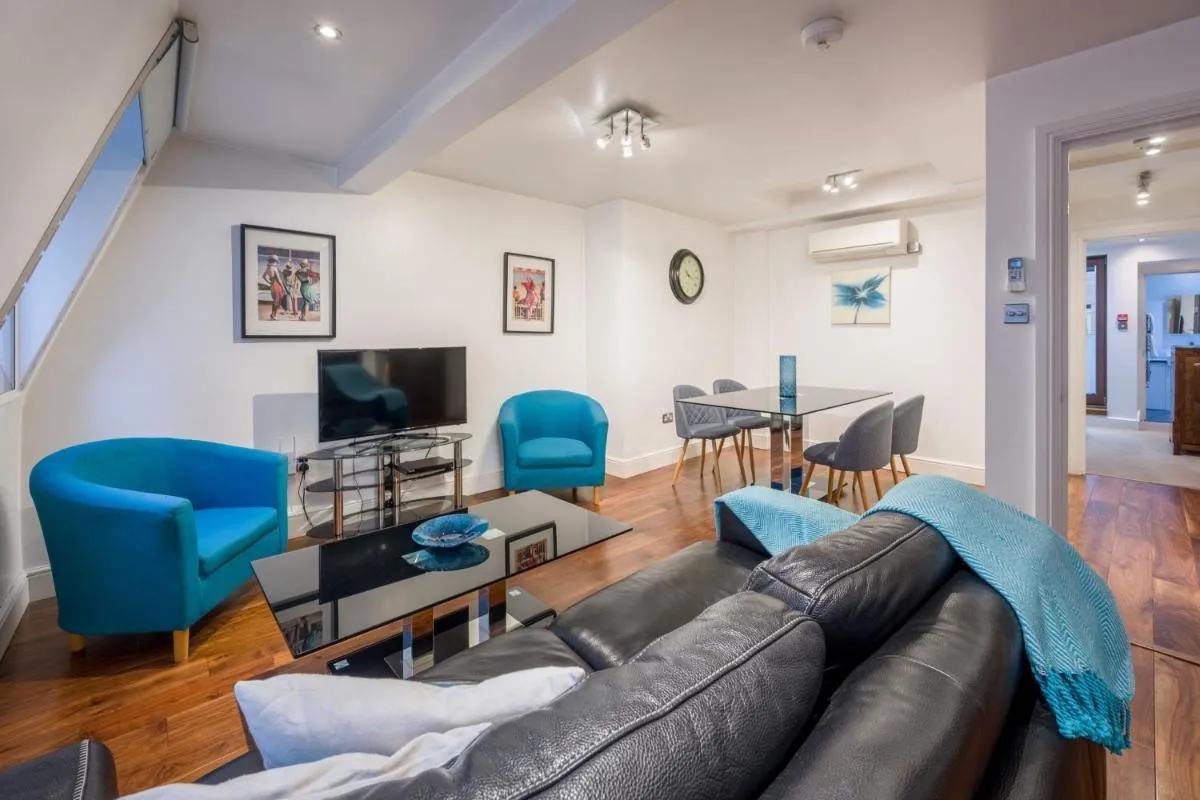 Image 5 of Apartment 4, 48 Bishopsgate by City Living London