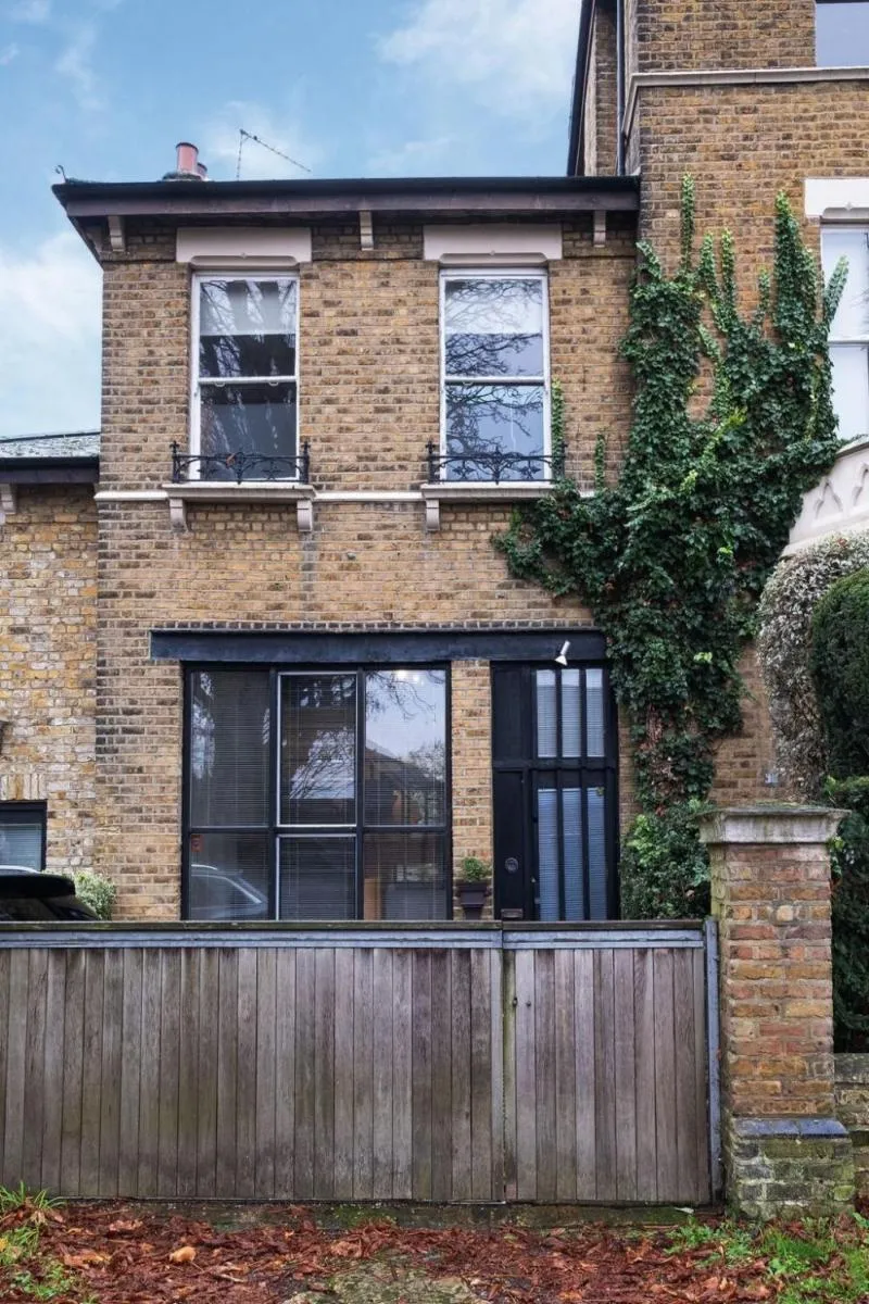 Image 5 of Apartment Holly Lodge Coach House by Interhome