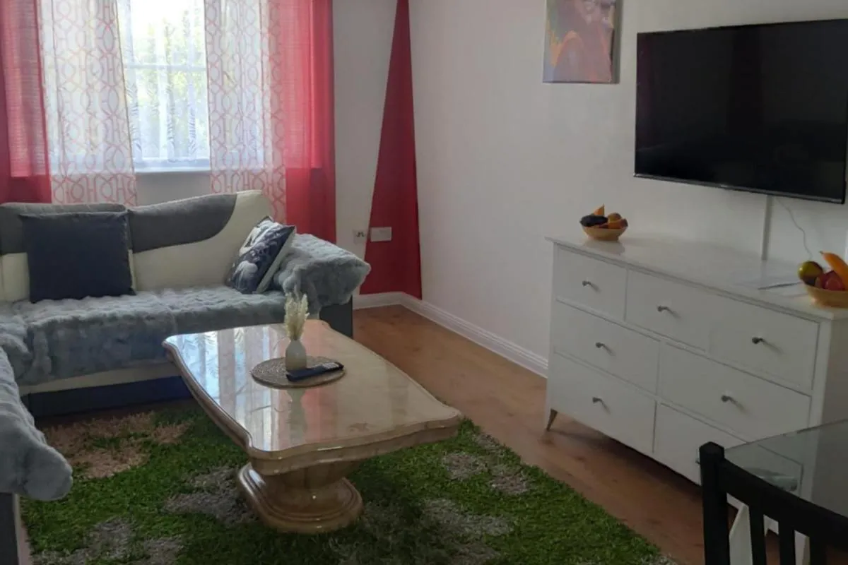 Image 5 of Apartment – Sleeps 5 – Parking – Station Close