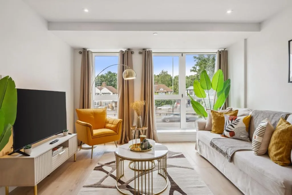 Image 1 of Apartment in Wimbledon with Cinema, Gym, Game Room! Upto 30 Percent OFF