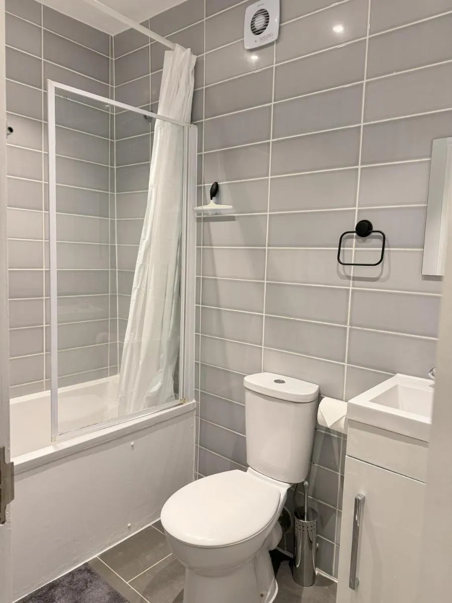 Image 5 of Apartment near Alexandra Palace, London