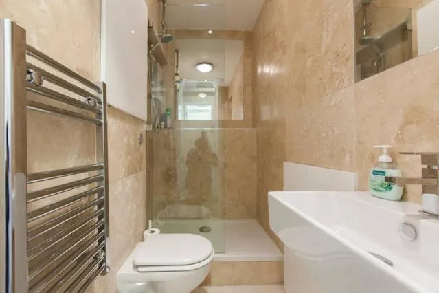 Image 3 of Apartments Craven Terrace