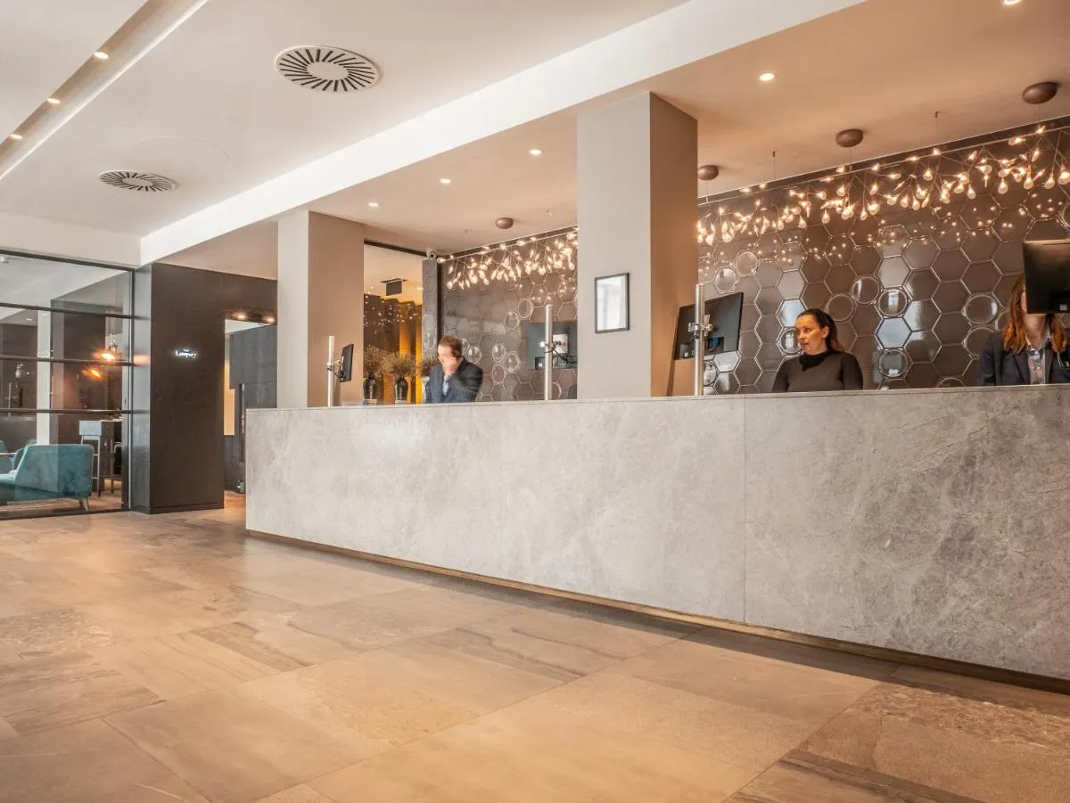 Image 5 of Apex City Of London Hotel