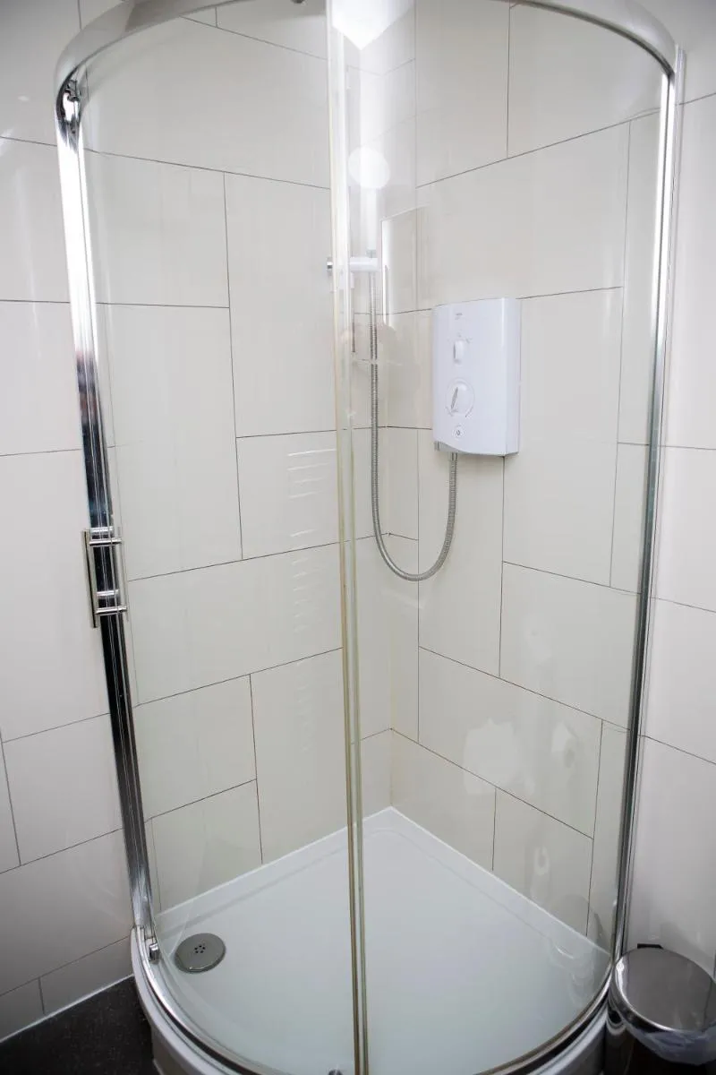 Image 4 of Apt 1, Trafalgar Square 1st Floor by Indigo Flats