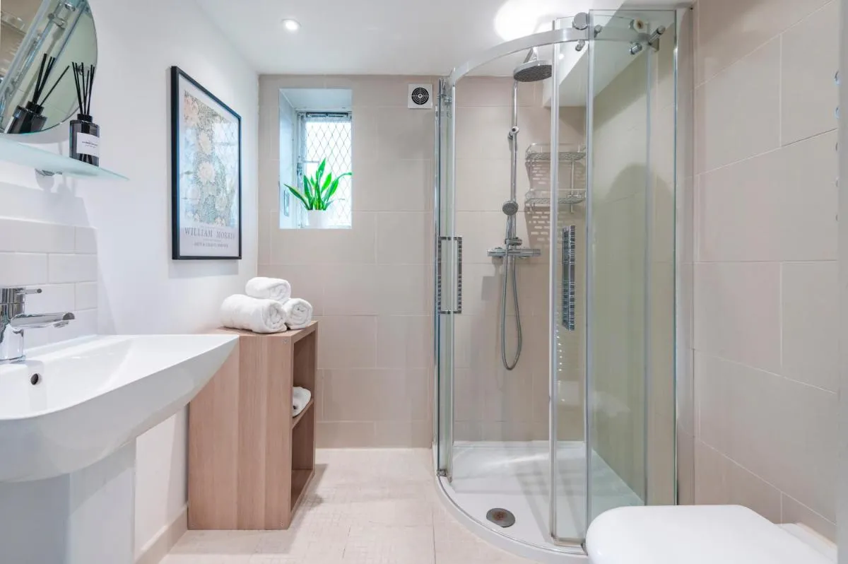 Image 3 of Arcore London Premium Apartments Leicester Square