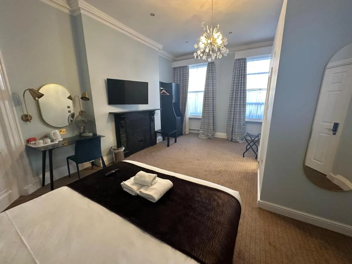 Image 3 of Arran House Hotel