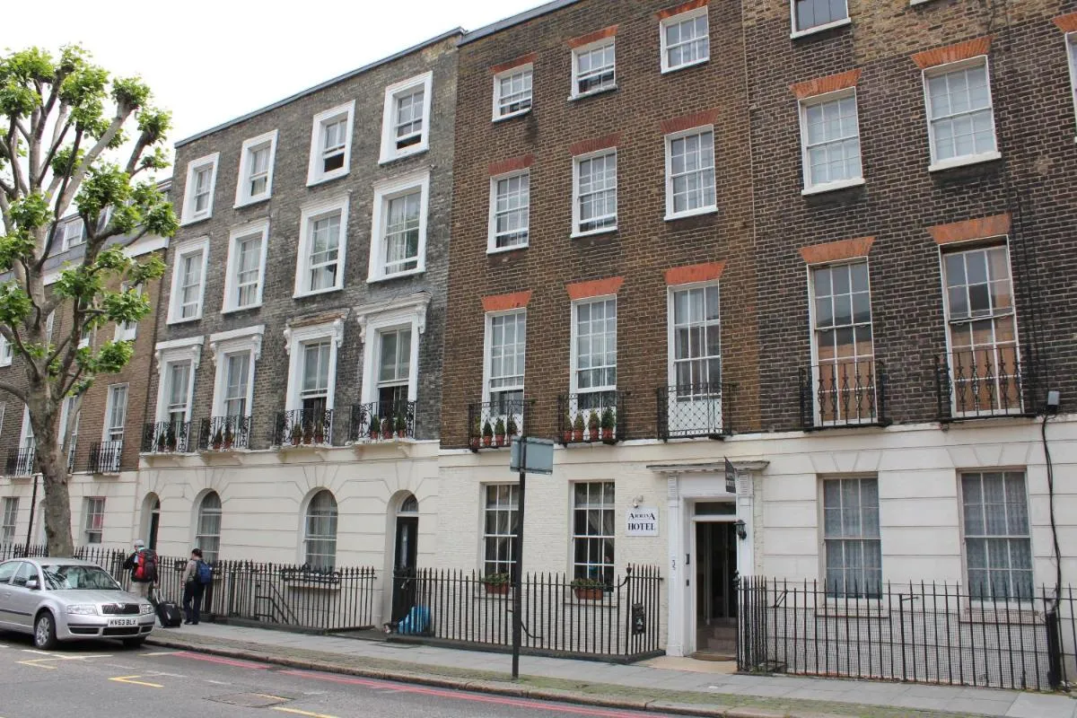 Image 3 of Arriva Hotel