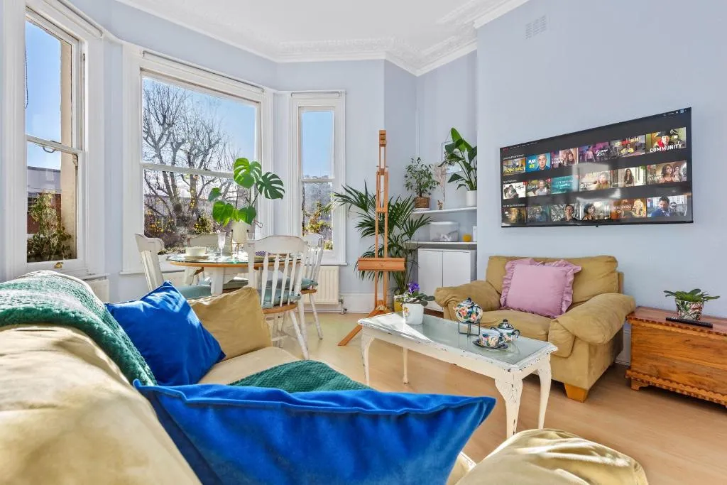 Image 1 of Artist’s Bright Hampstead Heath Village 2 bed