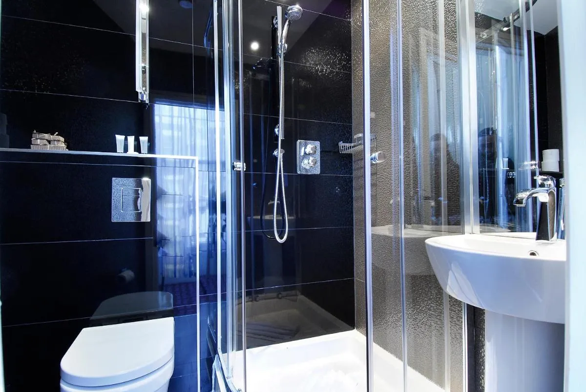 Image 3 of Astors Belgravia