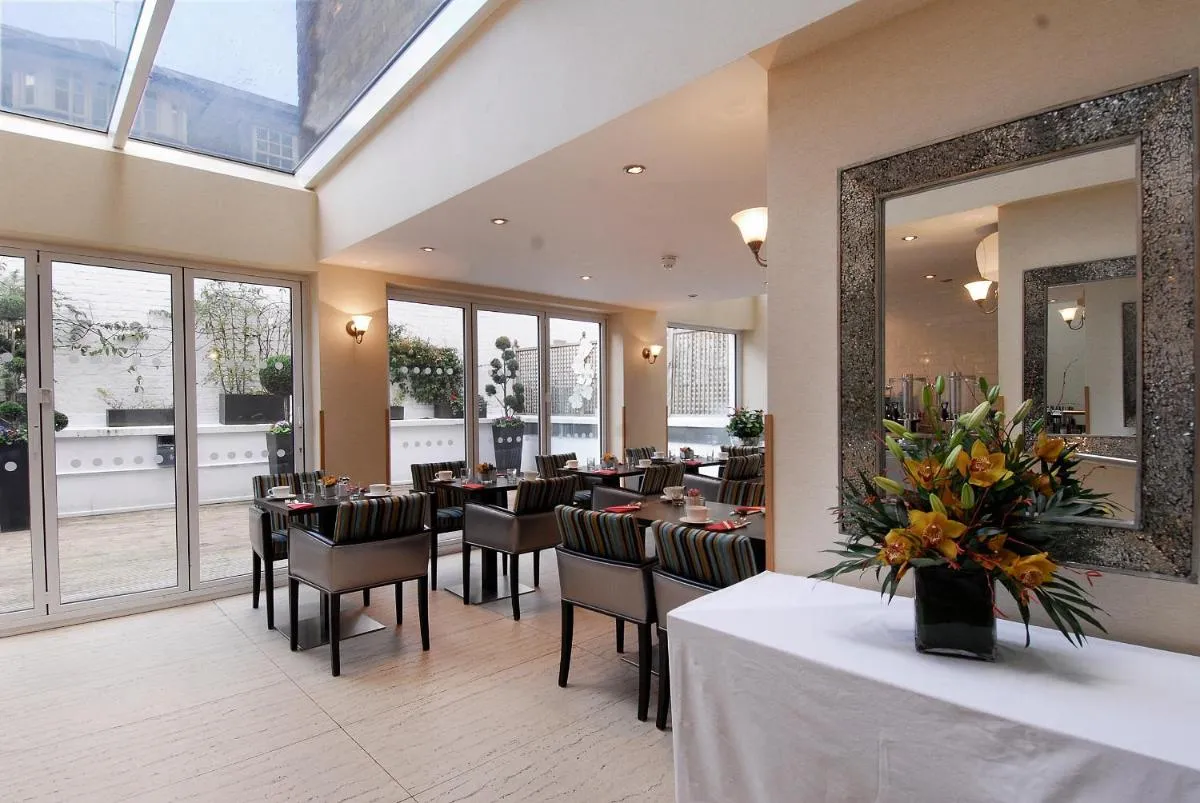 Image 4 of Astors Belgravia