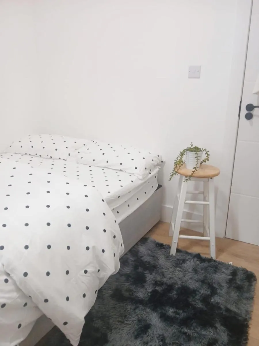 Image 4 of Attractive 3 bed house in London Harrow
