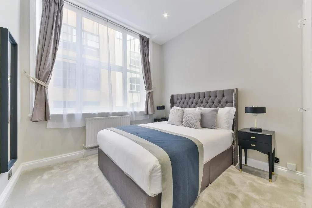 Image 1 of Avari Apartments – Hatton Collection