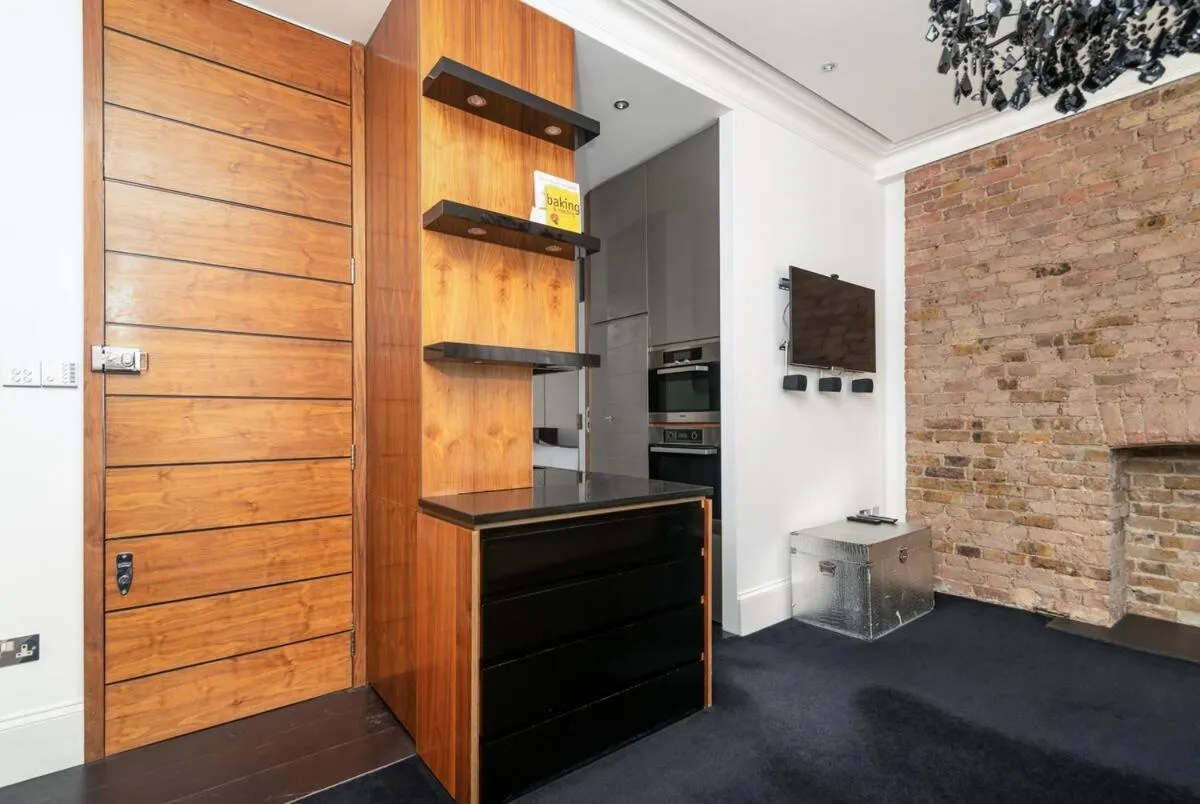 Image 4 of Award-winning designer apartment
