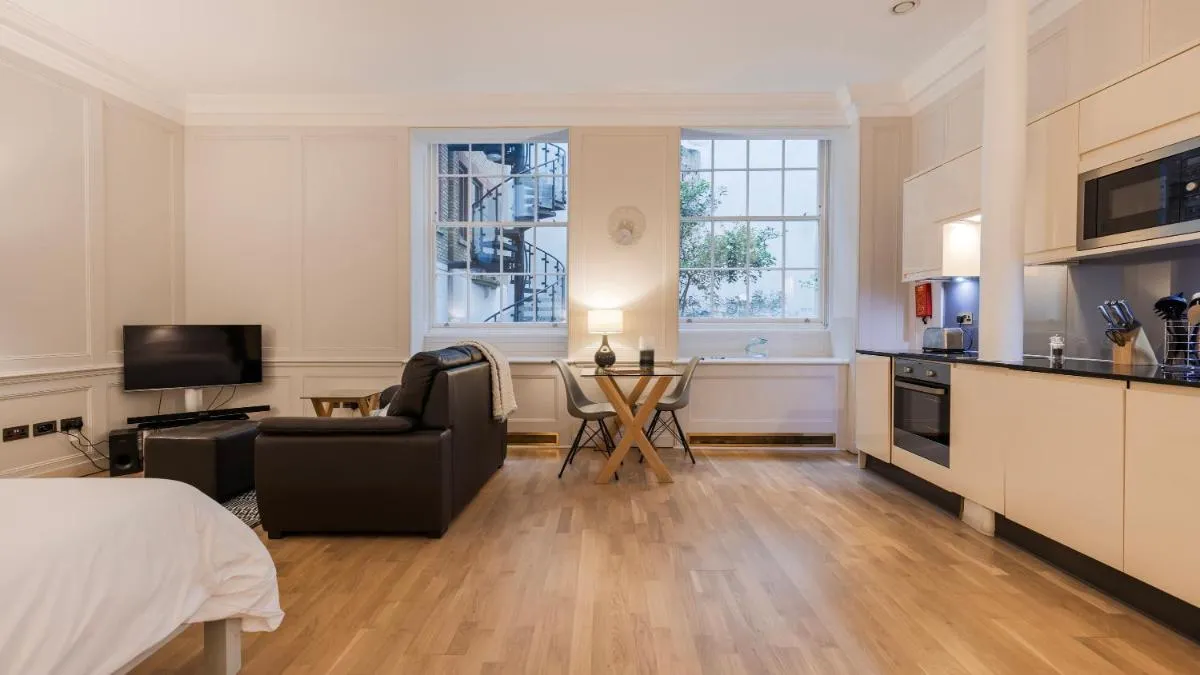 Image 3 of Bank Serviced Apartments by LovelyStay