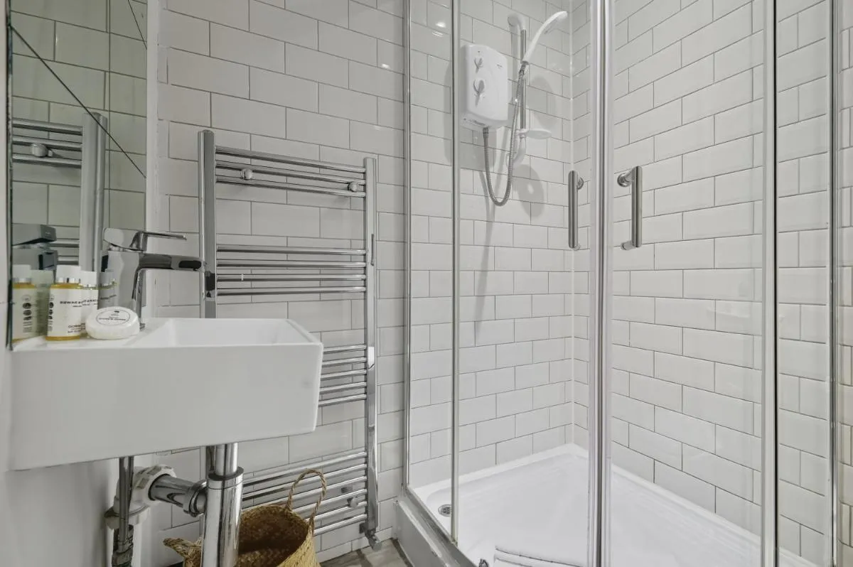 Image 3 of Barbican Luxury – 2 Bedrooms 2Bathrooms