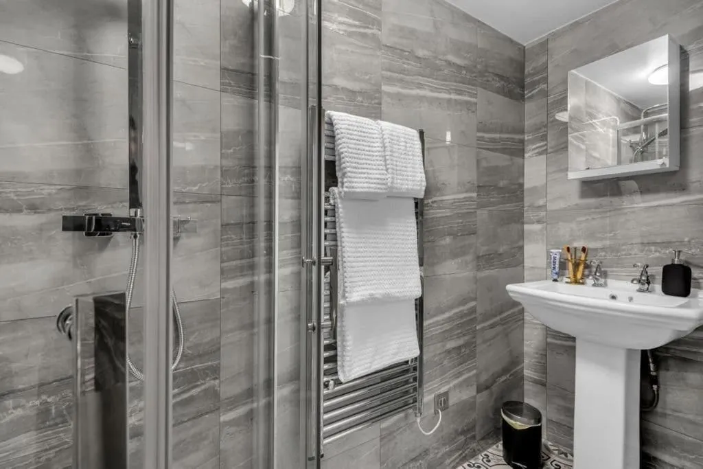 Image 3 of Beautiful Camden Town Apartment