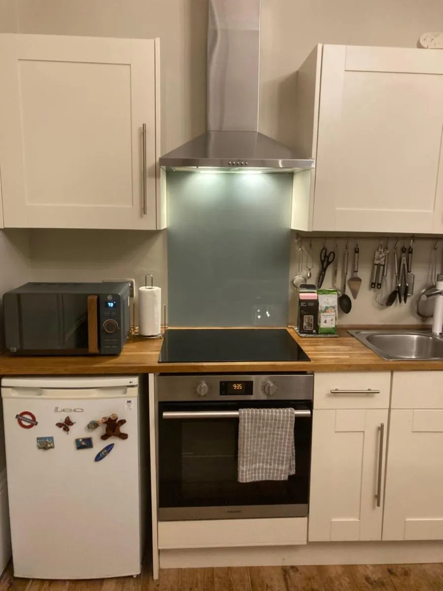 Image 3 of Beautiful one bedroom flat with private balcony 52m2