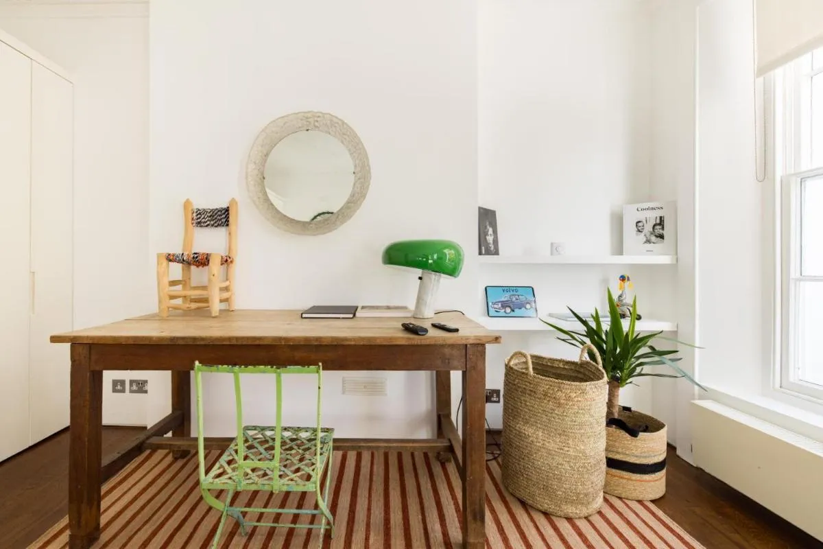 Image 3 of Bellevue Notting Hill 2 Bed by Holland Park