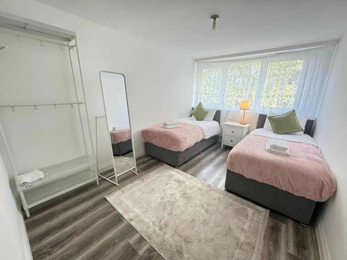 Image 5 of Betty Homes – Nearby Angel and HIghbury