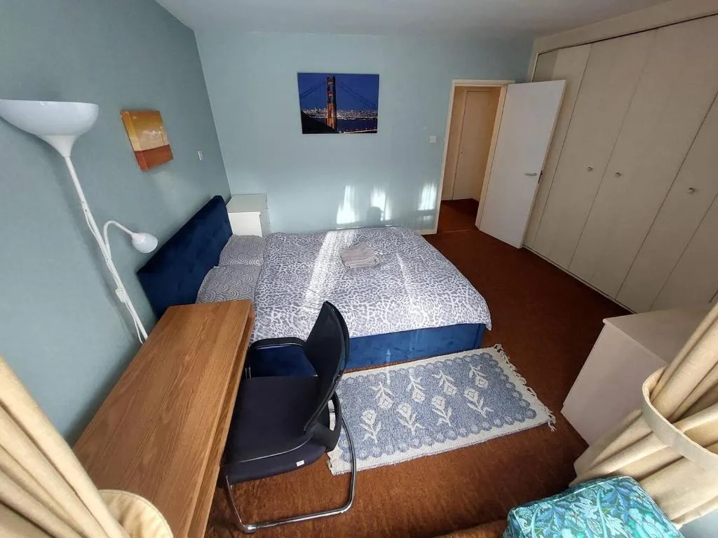 Image 1 of Bloomsbury 2 room flat