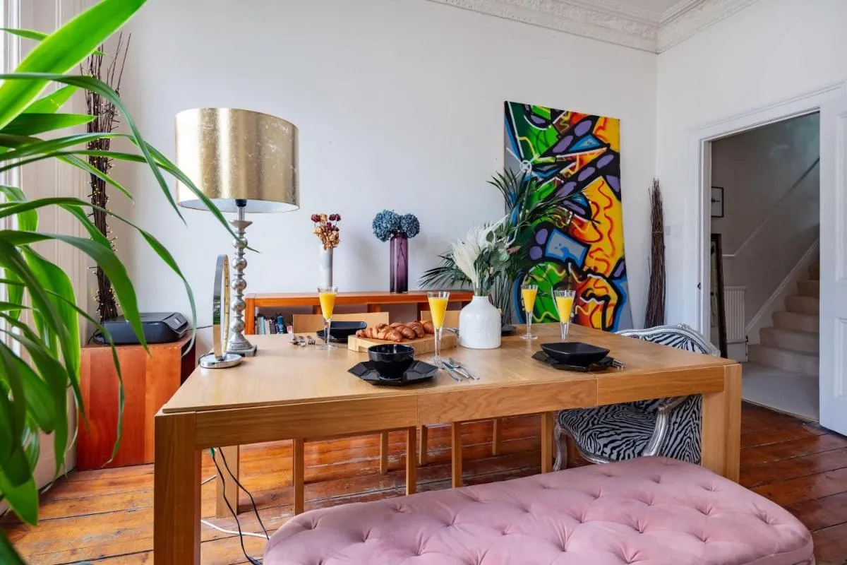 Image 4 of BnBNova – 2BR Duplex – Notting Hill & Portobello