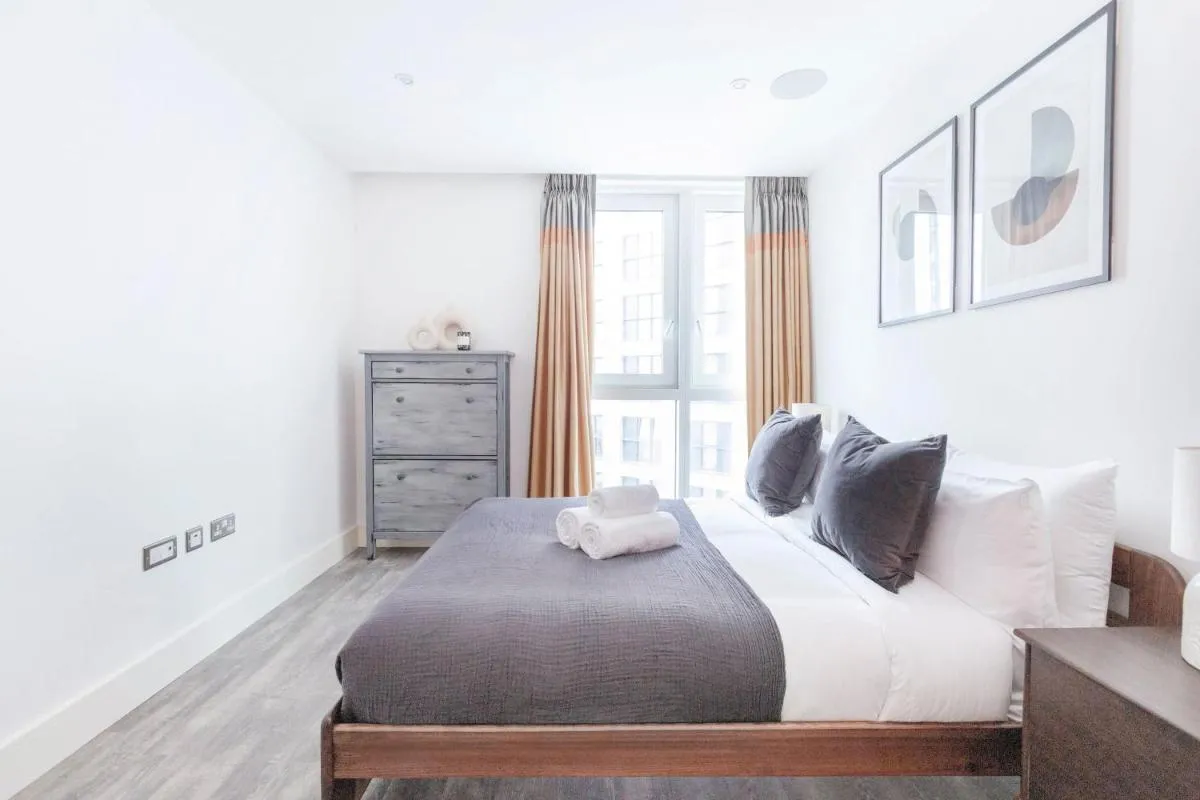 Image 4 of BnBNova – 2BR – Tower Bridge & Liverpool Street