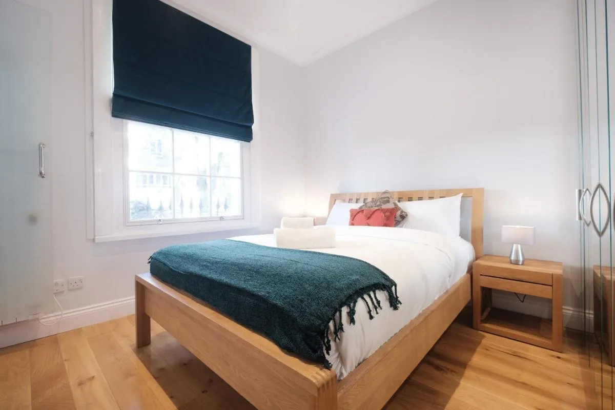 Image 4 of BnBNova – 3BR – King’s Cross