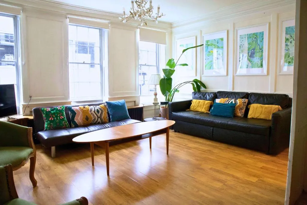 Image 1 of BnBNova – 3BR – Soho & Fitzrovia