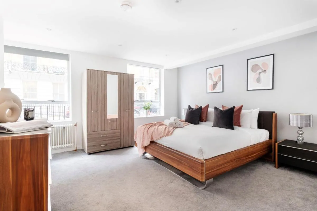 Image 4 of BnBNova – Marylebone – 3BR – Wimpole St