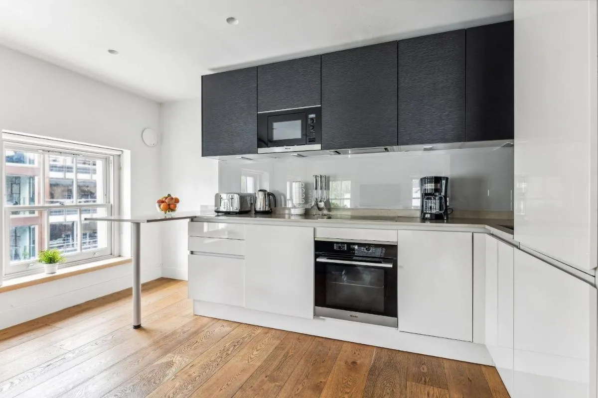 Image 3 of BnBNova – Modern 1BR in Central Fitzrovia