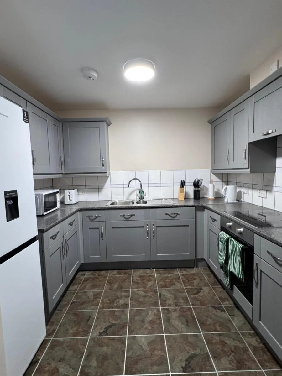 Image 3 of Bounds Green Luxurious Hideaway