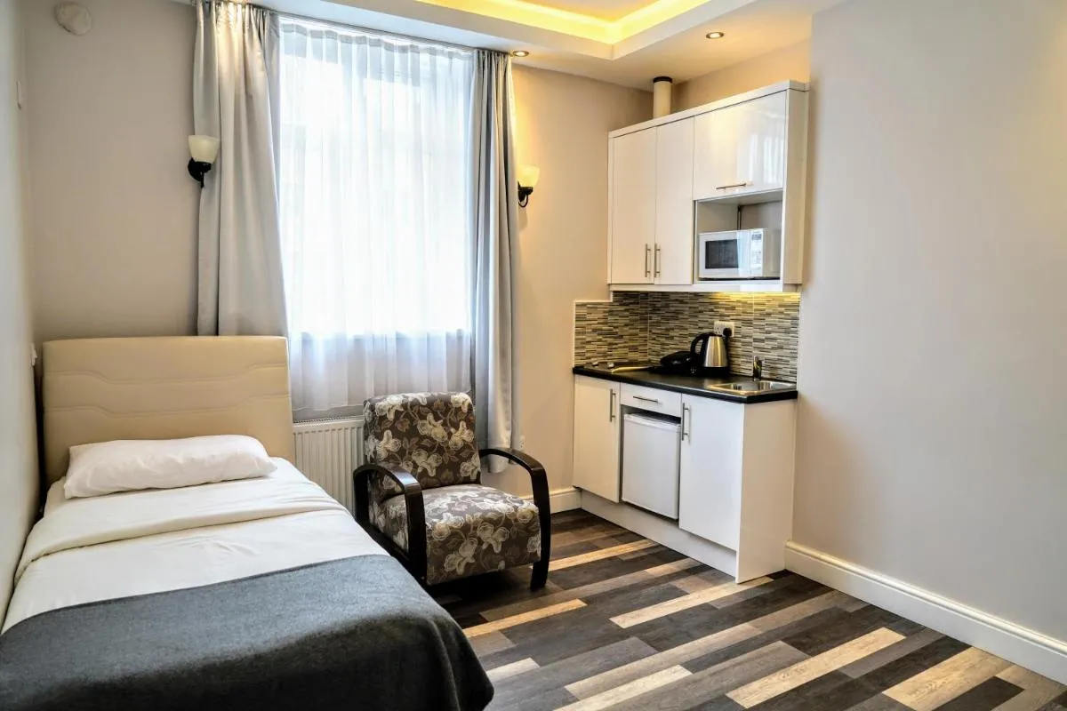 Image 3 of Boutique Apartments