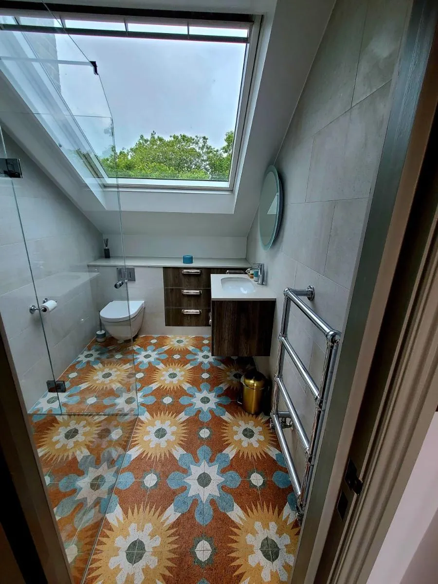 Image 4 of Boutique Linden Gardens 1st floor and loft apartments