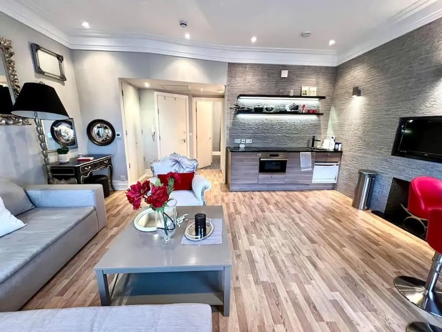 Image 4 of Boutique Notting Hill Stay 1 Min to Portobello Rd