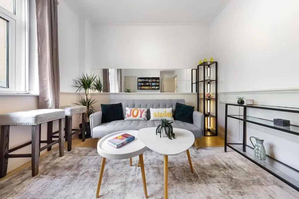 Image 4 of Brand New 3 Bedroom flat in Central London