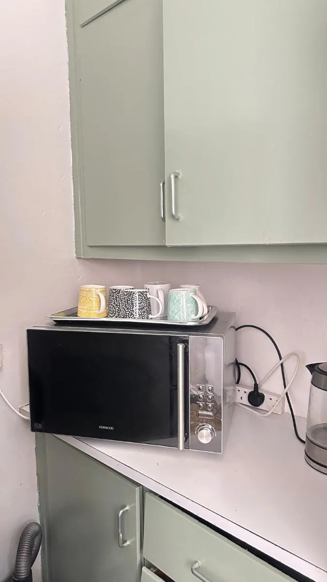 Image 5 of Bright 2 bed flat in Islington