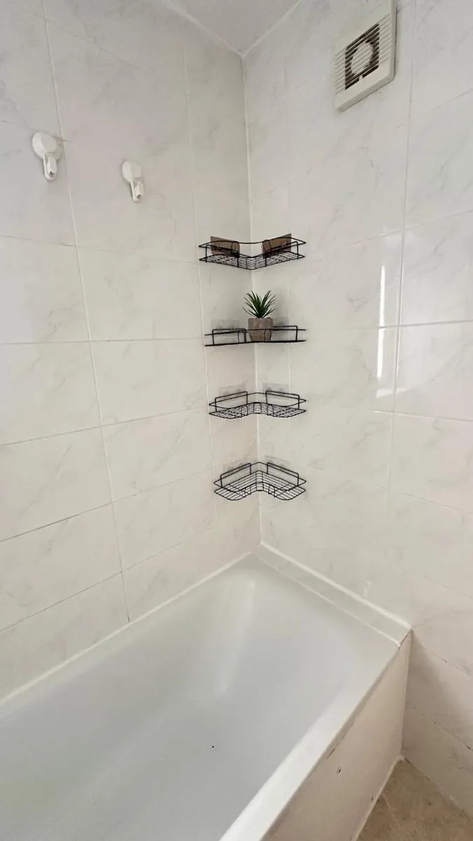Image 4 of Bright 2 bed flat in Islington