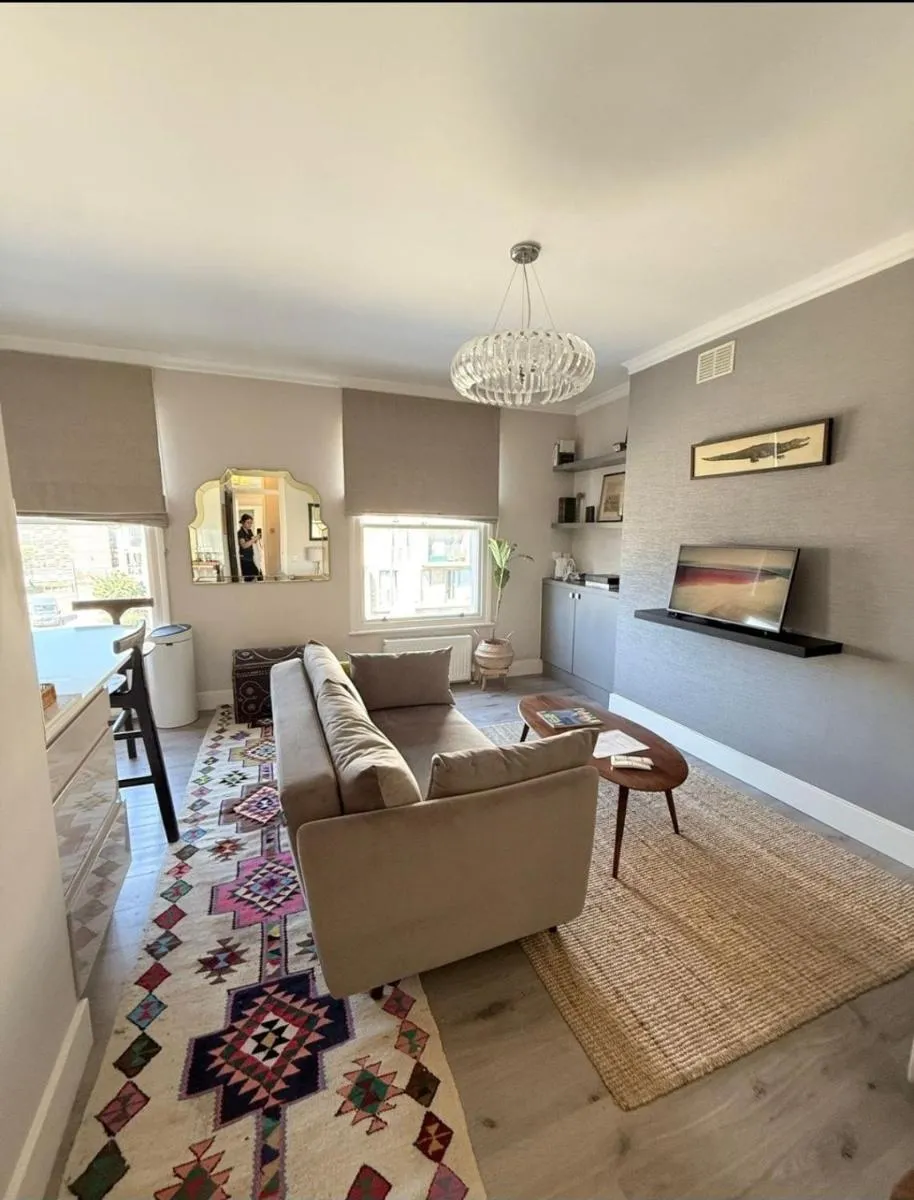 Image 4 of Bright & Cosy Flat in Maida Vale