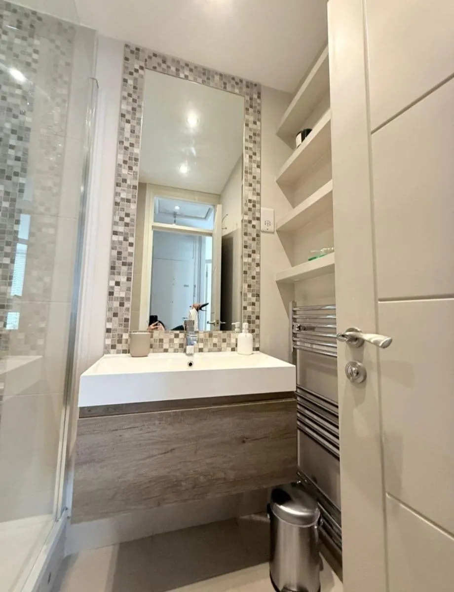 Image 3 of Bright & Cosy Flat in Maida Vale