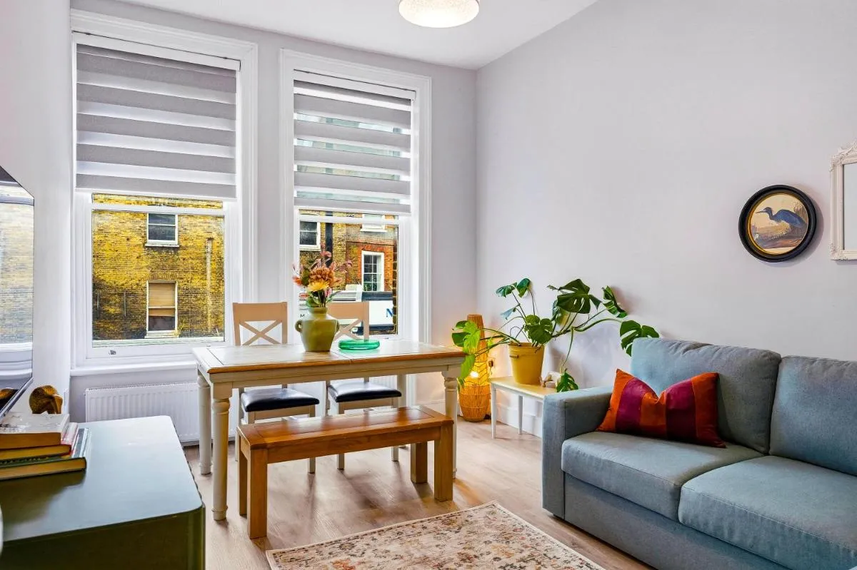 Image 4 of Bright & Stylish Flat in the Heart of Islington