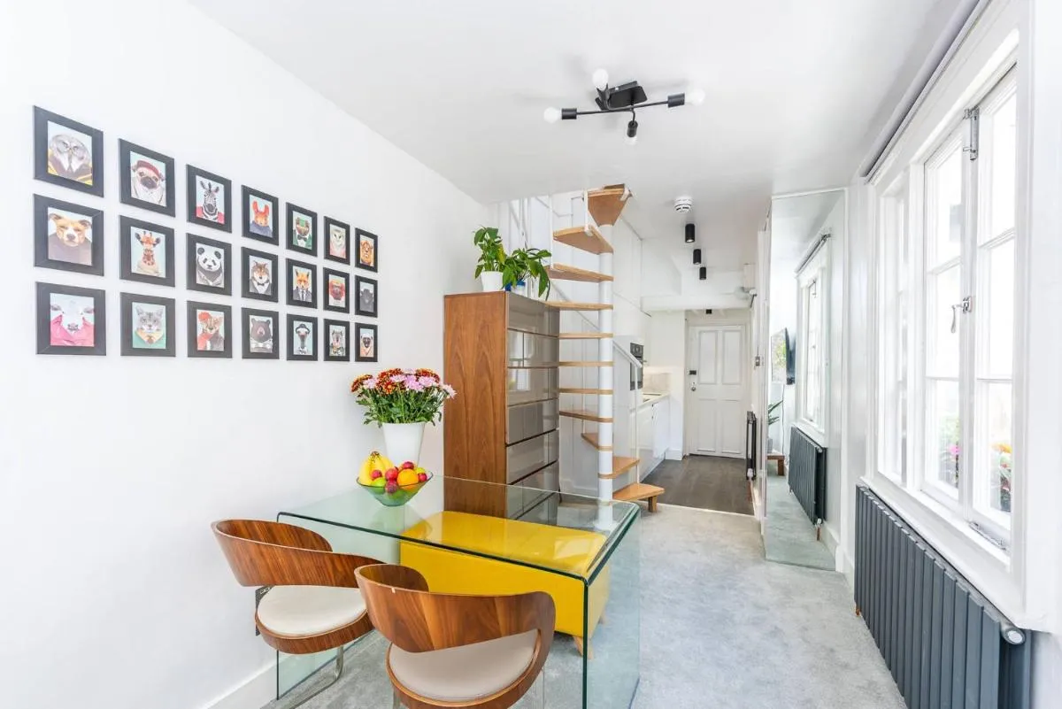 Image 4 of Bright and modern 1 Bed Flat Central London