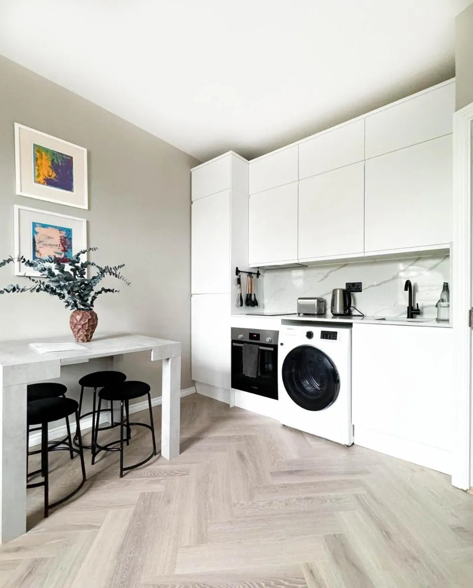 Image 3 of Bright central flat close to Hyde park
