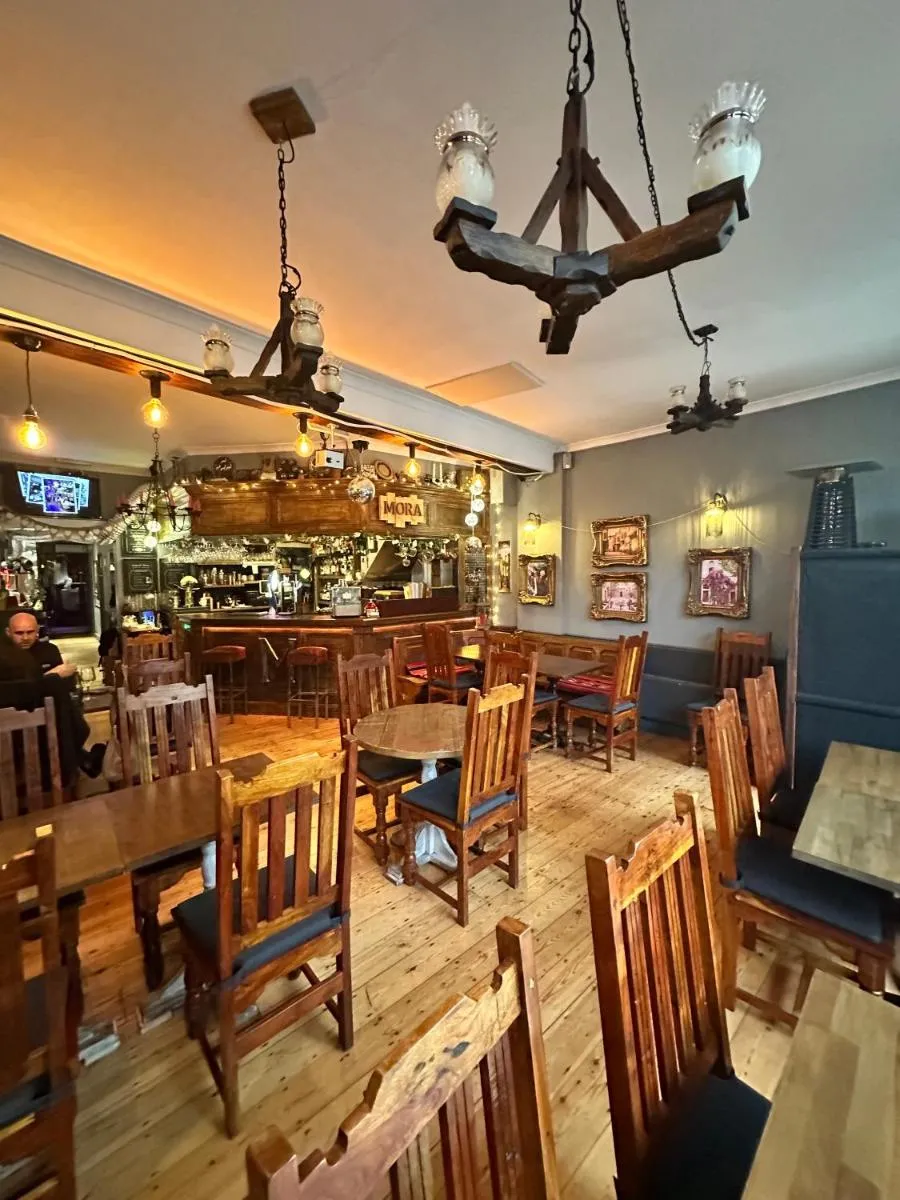 Image 5 of Bright double studio with large patio space