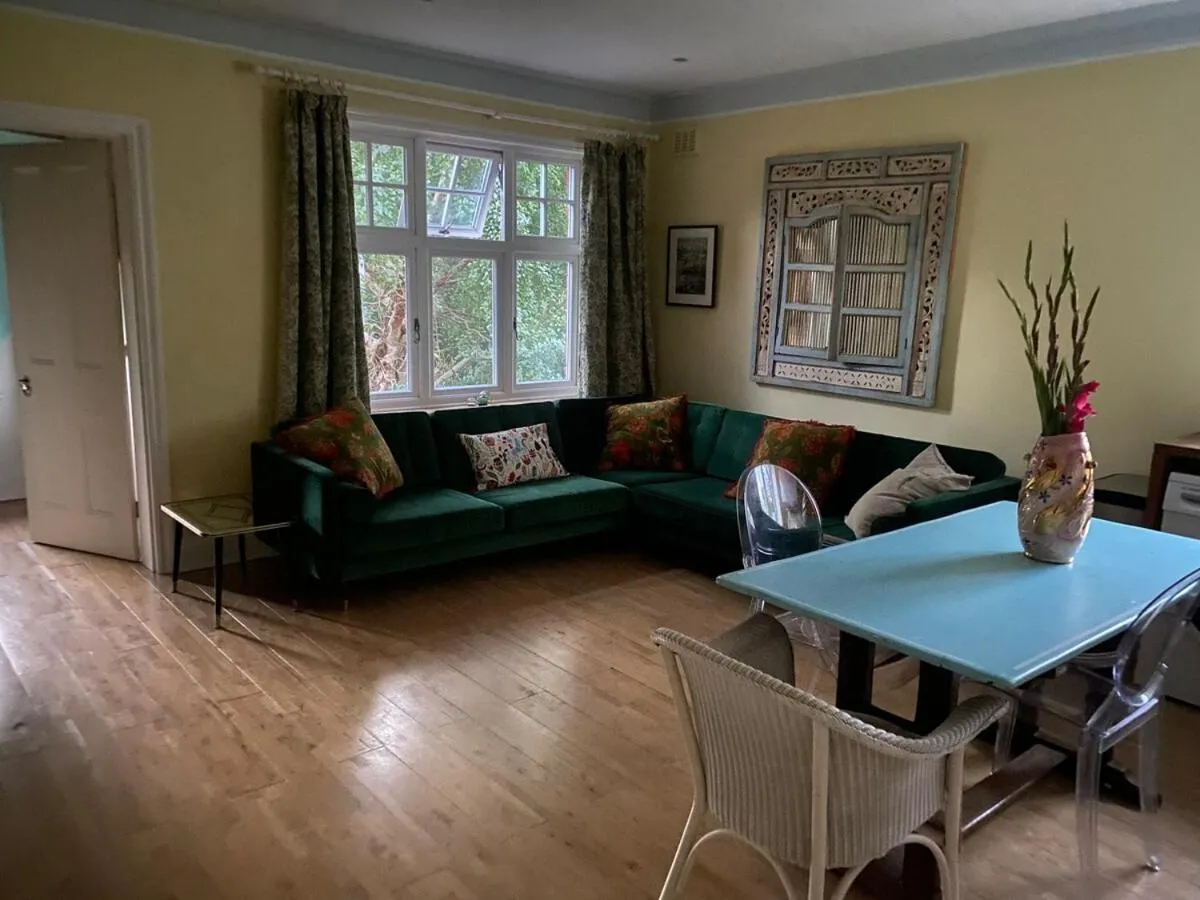 Image 3 of Bright spacious apartment